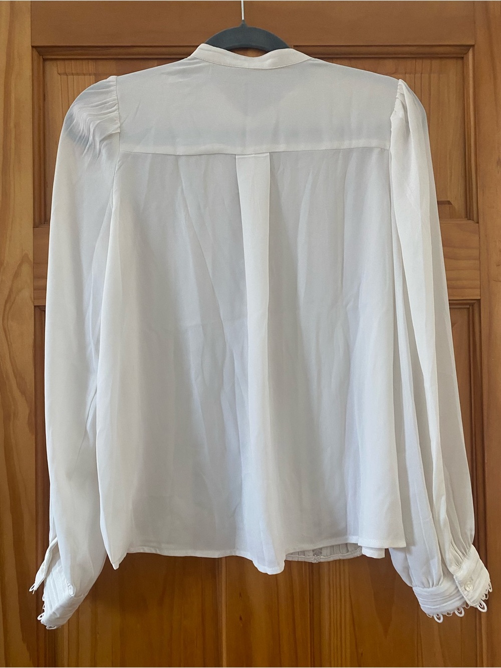 Ann Taylor Ivory Lace Inset Pintuck Button Front Blouse Medium Petite MP - Picture 6 of 11